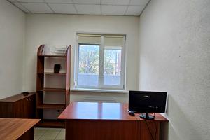комерційна за адресою Ракетна вул., 24