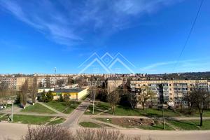 квартира за адресою Віктора Оцерклевича вул. (Курчатова), 1б