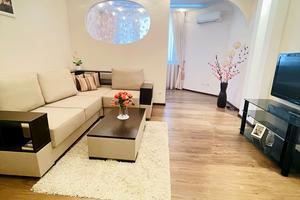 квартира за адресою Олени Пчілки вул., 5