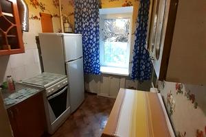 квартира за адресою Василя Сухомлинського вул. (Совхозна), 54а