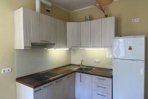 квартира за адресою Феодосійський пров., 12