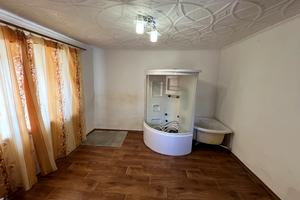будинок за адресою Набережна