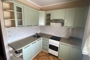 квартира за адресою Срібнокільська вул., 14