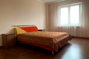 квартира по адресу Ревуцкого ул., 54