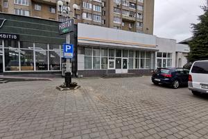 комерційна за адресою Київська пл., 7