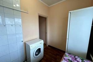 квартира за адресою Дахнівська вул., 44/1