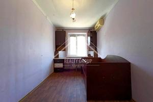 квартира за адресою Металургів просп., 21