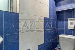 коммерческая по адресу Уинстона Черчилля ул. (Красноткацкая), 20