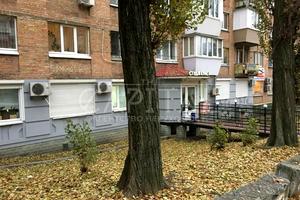 комерційна за адресою Джона Маккейна вул. (Івана Кудрі), 42
