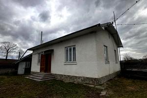 будинок за адресою с. Клубівці, Центральна