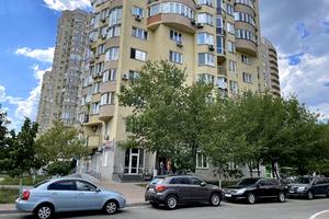 комерційна за адресою Анни Ахматової вул., 46