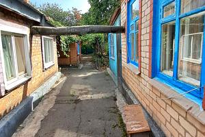 будинок за адресою Патона, 10