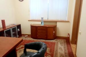 комерційна за адресою Київ, Шовковична вул., 21
