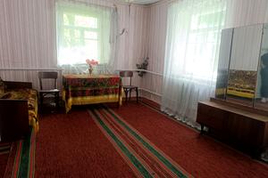 будинок за адресою с. Лагодинці, Лісова, 1