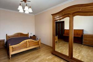 будинок за адресою Васіле Александрі вул., 120Т