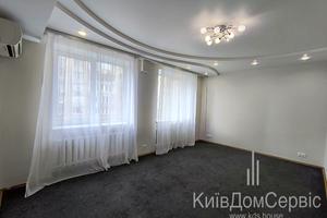 комерційна за адресою Микільсько-Слобідська вул., 2-В