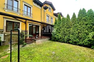 дом по адресу Калиновий Ріг ул., 10