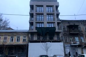 комерційна за адресою Базарна вул., 55