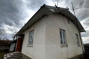 будинок за адресою с. Клубівці, Центральна