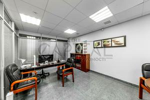 коммерческая по адресу Болсуновская ул. (Сергея Струтинского), 8