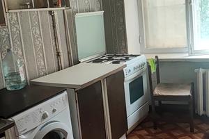 комната по адресу Небесной Сотни просп. (Маршала Жукова), 10-В