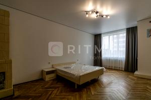 квартира по адресу Независимости ул., 121