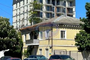 комерційна за адресою Заславського, 12