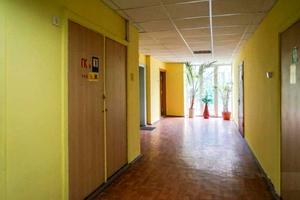 комерційна за адресою Польова вул., 21