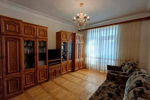 квартира по адресу 12 квітня, 5