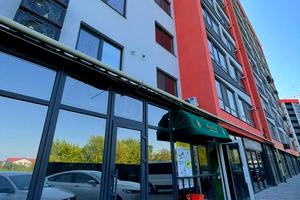комерційна за адресою Проскурівського підпілля вул., 165г