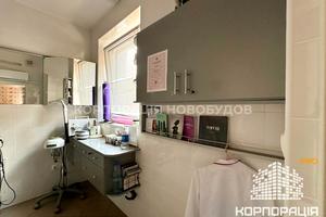 коммерческая по адресу Корзо ул., 7