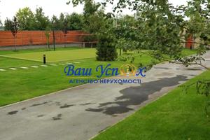 будинок за адресою Лугова вул., 44