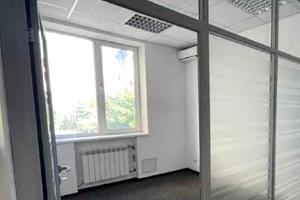 комерційна за адресою Варязький пров., 4-В