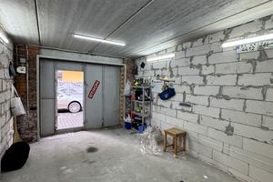 комерційна за адресою Озерна вул., 14