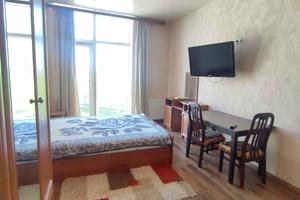 квартира за адресою Отакара Яроша пров., 20