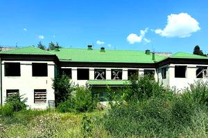 комерційна за адресою Дніпро, Новокримська вул., 43