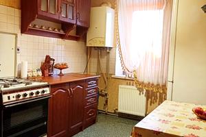 квартира за адресою вул. Героїв України