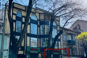 комерційна за адресою Велика Арнаутська вул., 61