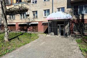 комерційна за адресою Василя Сергієнка вул. (Задніпровська), 48