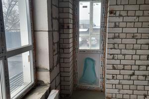 квартира за адресою Лісова вул., 42