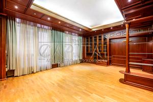 коммерческая по адресу Жилянская ул., 5/60