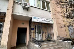 комерційна за адресою Київ, Дарницький бульв., 8
