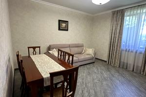 будинок за адресою Панорамна вул., 11