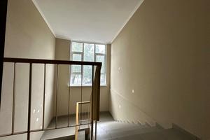 комерційна за адресою Федора Ернста вул., 16-В