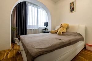 квартира за адресою Івана Миколайчука вул., 15