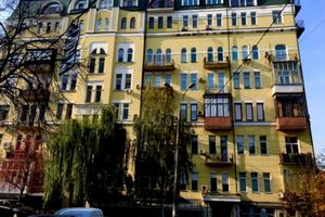 коммерческая по адресу Круглоуниверситетская ул., 14