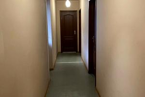 комерційна за адресою Миколи Руденка вул. (Войцеховича), 60б