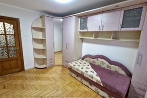 квартира за адресою Пасічна, 21