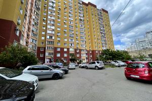 комерційна за адресою Левка Лук'яненка вул. (Маршала Тимошенка), 15-Г