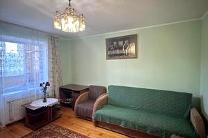 квартира за адресою Молодіжна вул., 44А